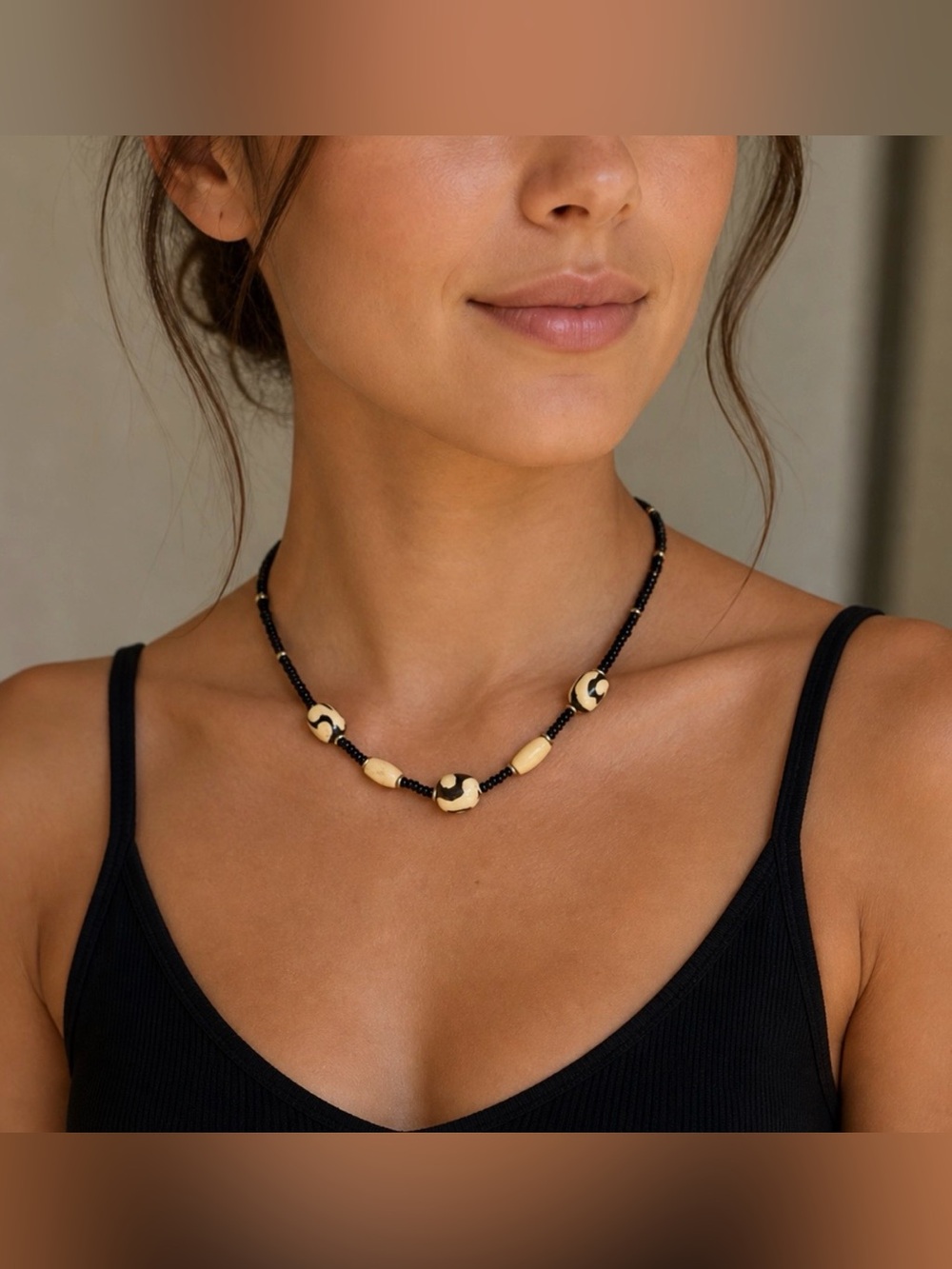 Vintage Black and Cream Beaded Necklace unisex